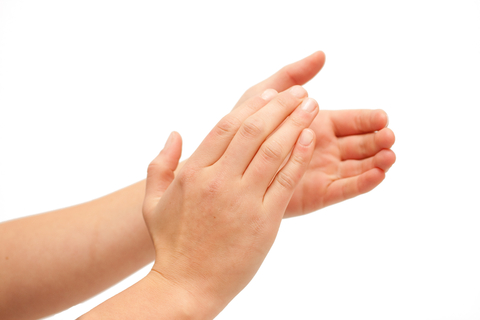 clapping-hands-dreamstime_xs_13018877.jpg